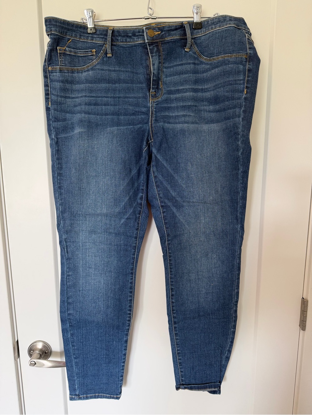 Women’s Dark Blue Stretch Jeggings – Classic Mid-Rise Skinny Fit